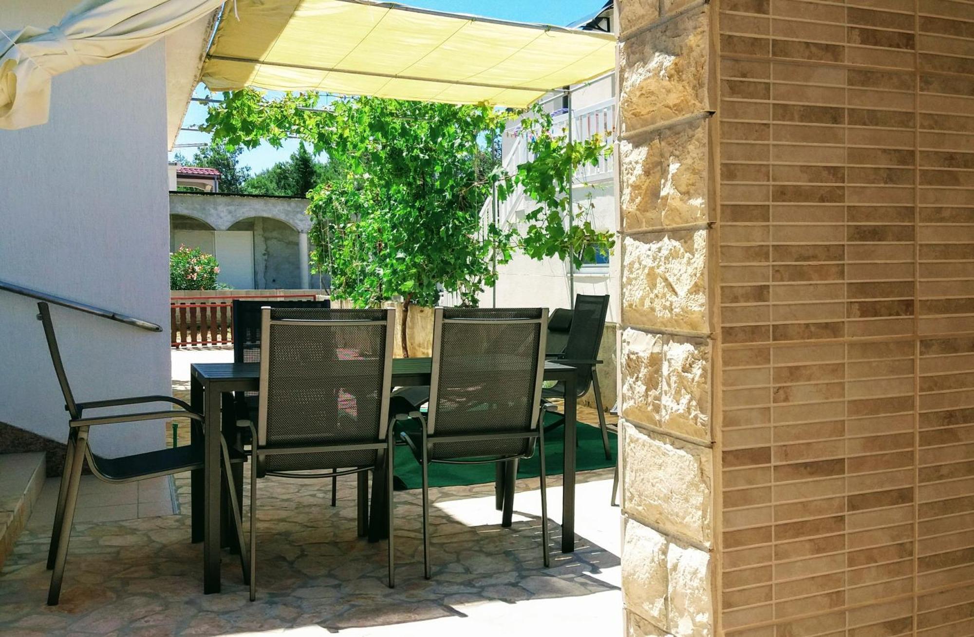 Apartments Jolic Vir Exterior photo